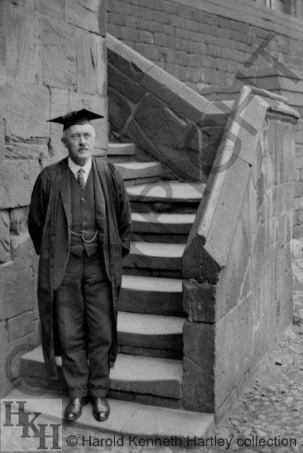 IMG_2450 master on steps